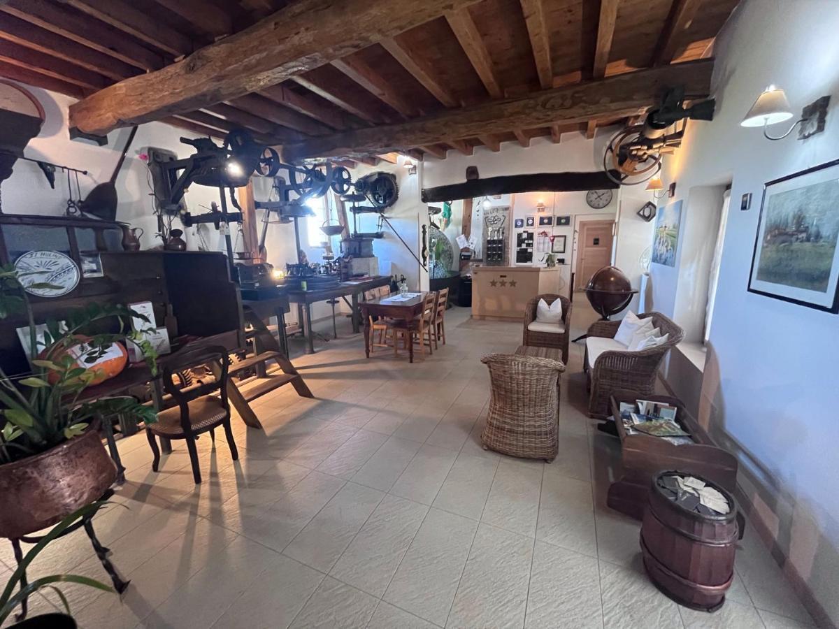 Hotel Il Mulino B&B Vaiano  Luaran gambar